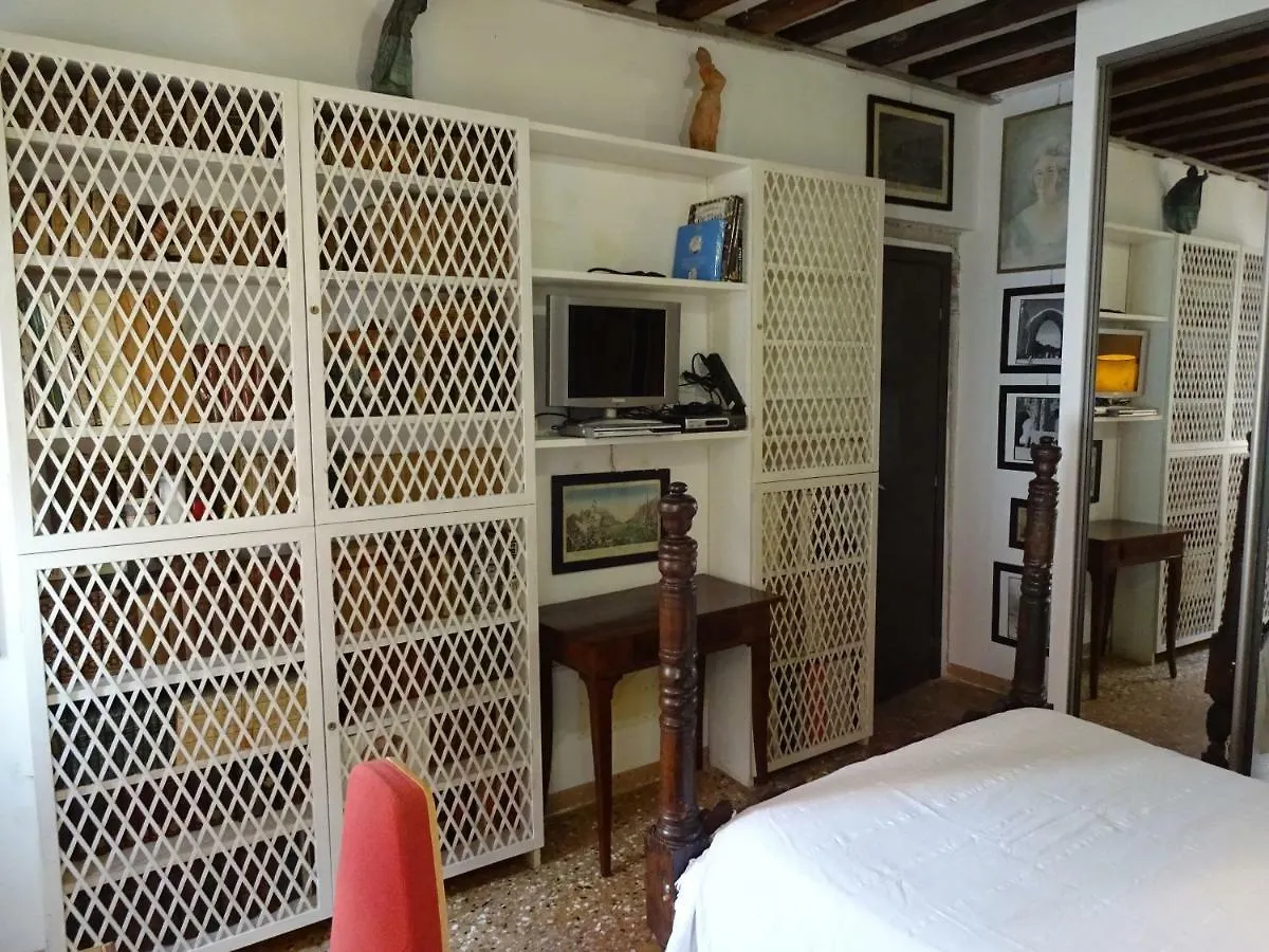 Artist House Apartment Venice Italy